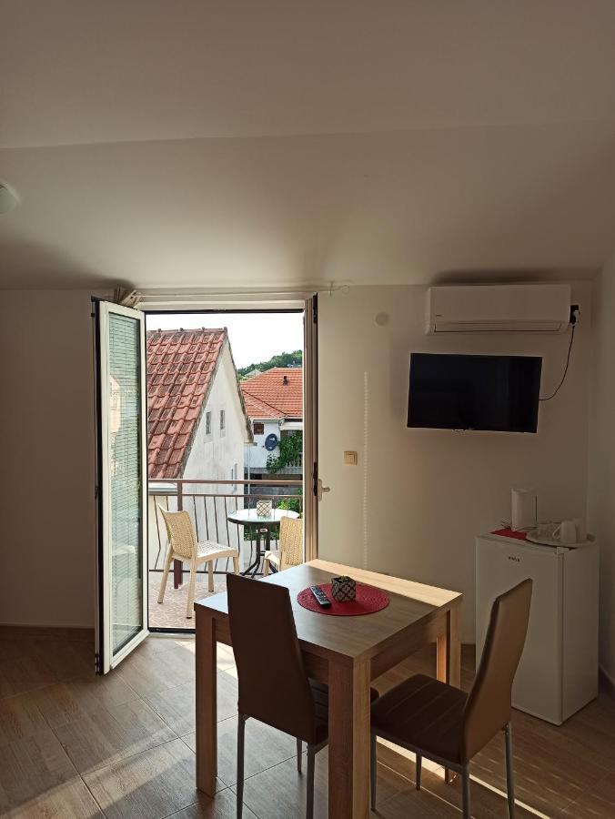 Lastva Holliday Rooms Budva Dış mekan fotoğraf