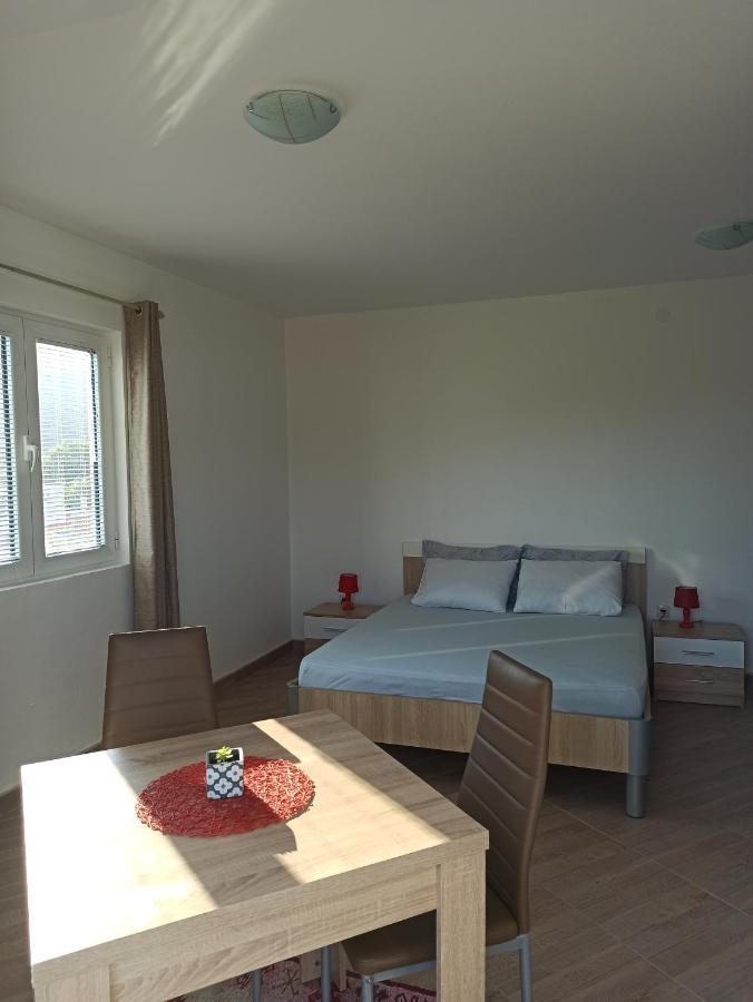Lastva Holliday Rooms Budva Dış mekan fotoğraf