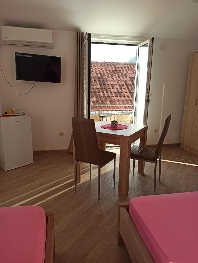 Lastva Holliday Rooms Budva Dış mekan fotoğraf